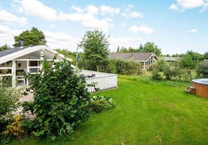 6 person holiday home in Ulfborg-By Traum