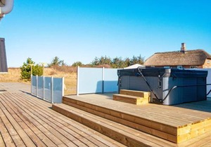 6 person holiday home in Ringkøbing