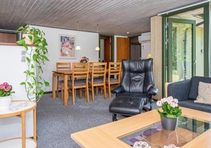 6 person holiday home in Ebeltoft-By Traum