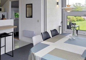 6 person holiday home in Struer-By Traum