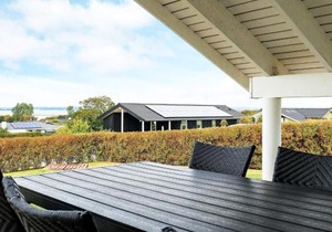 6 person holiday home in Faaborg