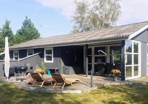 6 person holiday home in Hals-By Traum