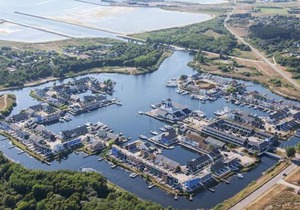 6 person holiday home on a holiday park in Ebeltoft