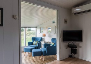 6 person holiday home on a holiday park in Fanø