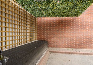 6 ST. JOHNS NORTH APARTMENTS, romantic in Wakefield