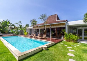 607 m² Villa ∙ 4 bedrooms ∙ 10 guests