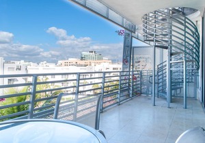 65 m² Condo ∙ 4 guests