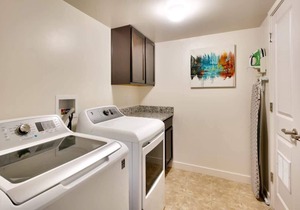 6D Moab RedCliff Condo Pet Friendly Pool and Hot Tub