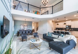 700SST: WowHouse! Live the Magic in a Wonderful Themed Villa