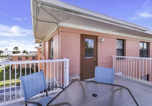 73 m² Condo ∙ 2 bedrooms ∙ 6 guests