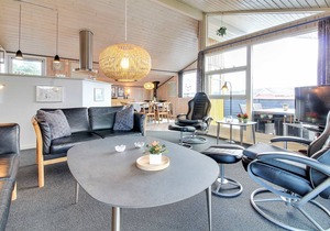 75 m² House ∙ 2 bedrooms ∙ 4 guests