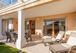 76 m² Accommodation ∙ 2 bedrooms ∙ 4 guests