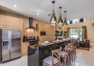 7641 Recife Amazing 4 Bedroom Magic Village TownHome