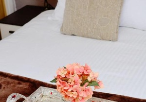 (7SM-11)Dreams Serviced Accommodations- Staines/Heathrow