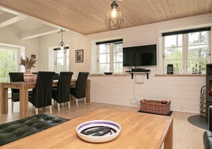 8 person holiday home in Læsø