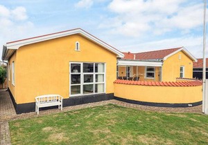 8 person holiday home in Skagen-By Traum