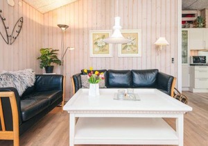 8 person holiday home in Ulfborg