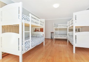 80 Albatross Ave, Hayborough