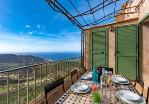 80 m² Apartment ∙ 3 bedrooms ∙ 6 guests