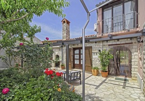 80 m² Apartment ∙ 2 bedrooms ∙ 5 guests