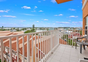 80 m² Condo ∙ 3 bedrooms ∙ 8 guests