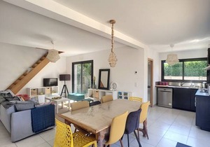 80 m² House ∙ 3 bedrooms ∙ 6 guests