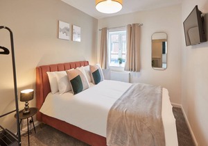 84 m² Apartment ∙ 3 bedrooms ∙ 5 guests