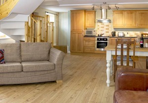 85 m² Cabin ∙ 2 bedrooms ∙ 4 guests