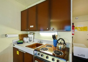 88SLL - Inexpensive - Economical - Kitchenette - Sleeps 2
