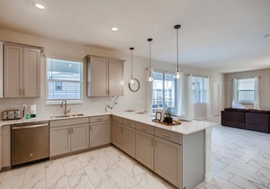 8908 CC - 6BR Luxury Home: Private Pool