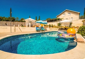 90 m² House ∙ 4 bedrooms ∙ 8 guests