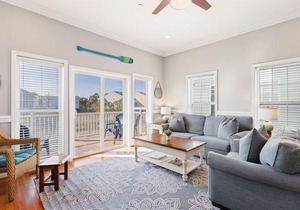 91 Waters Edge Folly Charm