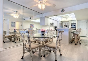 94 m² Condo ∙ 2 bedrooms ∙ 6 guests