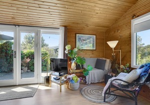 A traditional vacation home in a good location close to the beautiful beach of Trend.