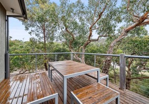 Absolute Serenity I Bush Views I 2 Living Rooms