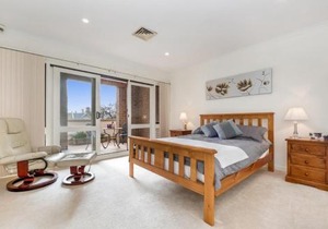 Adelaide Style Accommodation-Close to City-North Adelaide-3 Bdrm- FREE Parking
