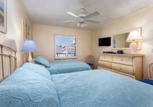 Adorable, highly-amenitized 1-bedroom oceanfront condo with free WiFi, HBO, and an outdoor pool located steps from the beach!