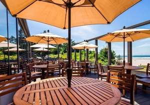 Adventure Awaits! Three Cozy Unit Near Beaches, Pool