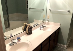Affordable Luxury @ Sea Dunes 3BR/3BA Gulf Front End Unit Free Chairs & Umbrella
