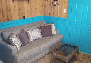 Affordable Ocean Beach, Fire Island Studio Sleeps 2 max, WiFi, 31" Smart ROKU TV