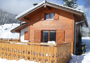 Alpine Chalet near Cafés