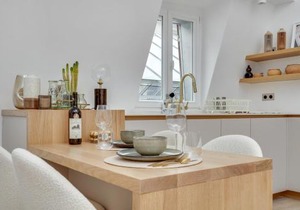 Amazing HISTORICAL PARISIEN LOFT NEXT TO LOUVRE AREA-4