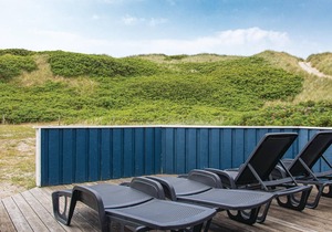 Amazing home in Hvide Sande with sauna