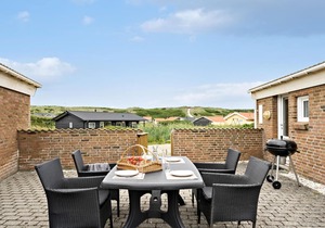 Amazing home in Hvide Sande with sauna