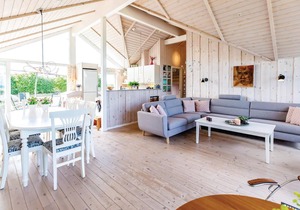 Amazing home in Kalundborg with kitchen