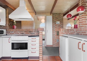 Amazing home in Ringkøbing with kitchen