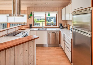 Amazing home in Sydals with WiFi