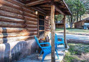 Apache Village 7, Queen Bed, Midtown, Sleeps 2