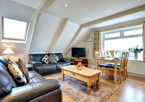 Apartment ∙ 2 bedrooms ∙ 4 guests