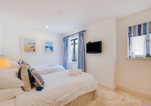 Apartment ∙ 2 bedrooms ∙ 4 guests